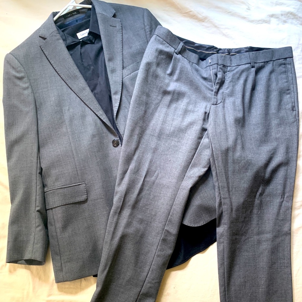 Zara Suit, Dark Gray, Black Calvin Klein Shirt